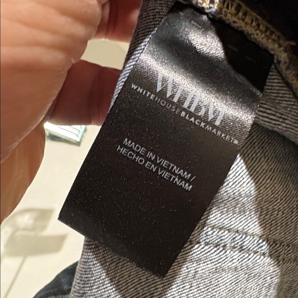 White House Black Market Mid-Rise Slim Boot Everyday Soft Jeans - Picture 10 of 11